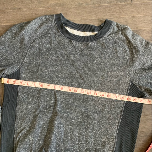 Men’s M Heathered Gray Lululemon Crewneck - Picture 5 of 9